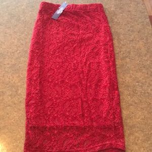 Red lace pencil skirt women’s size Medium